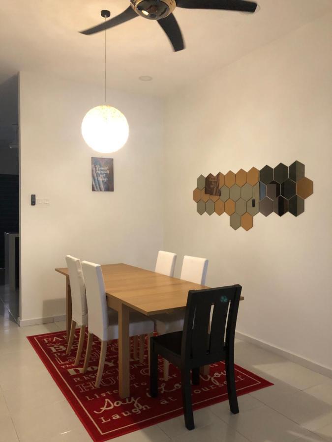 Evergreen 1 Homestay Kuantan Exterior foto